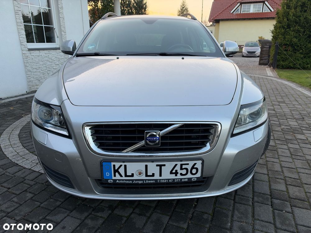 Volvo V50