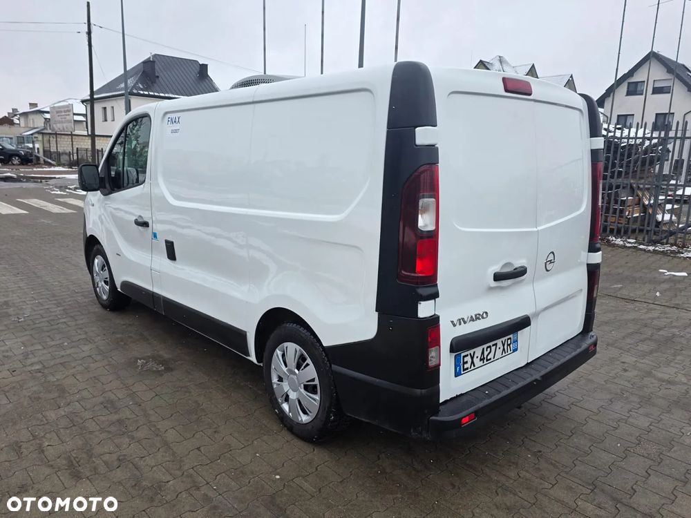 Opel Vivaro Chłodnia - 4