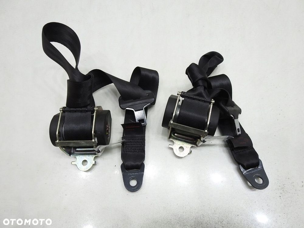 PAS PASY TYŁ PEUGEOT 307 LIFT - 2