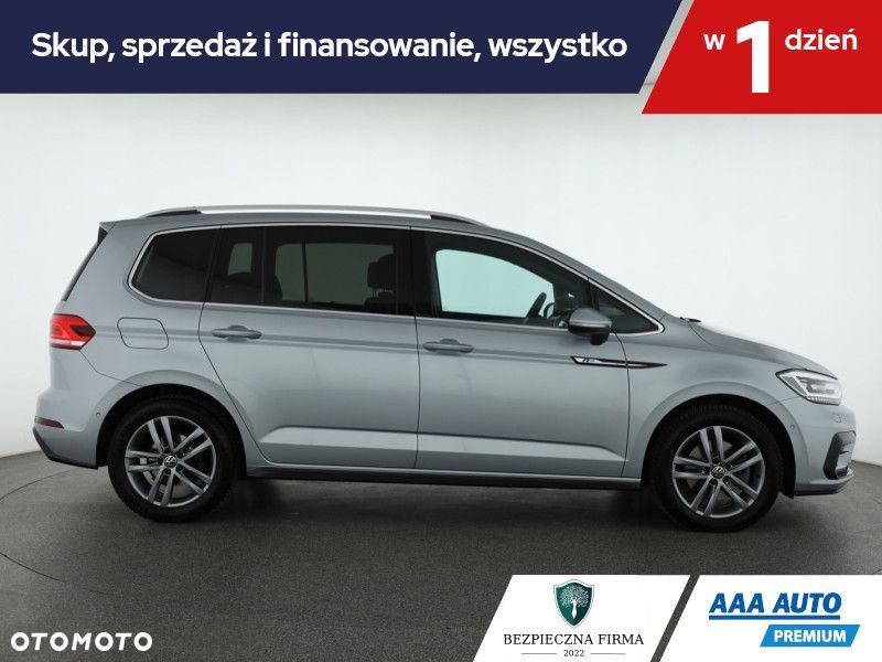 Volkswagen Touran - 7