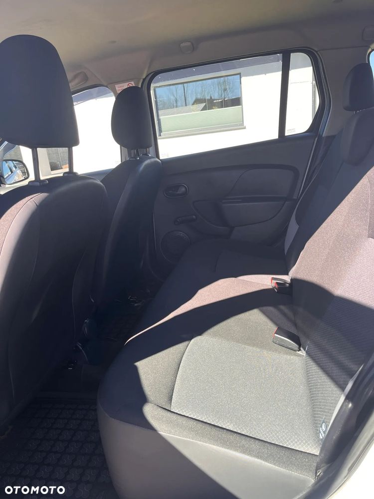 Dacia Logan 0.9 TCE Laureate S&S EU6 - 12