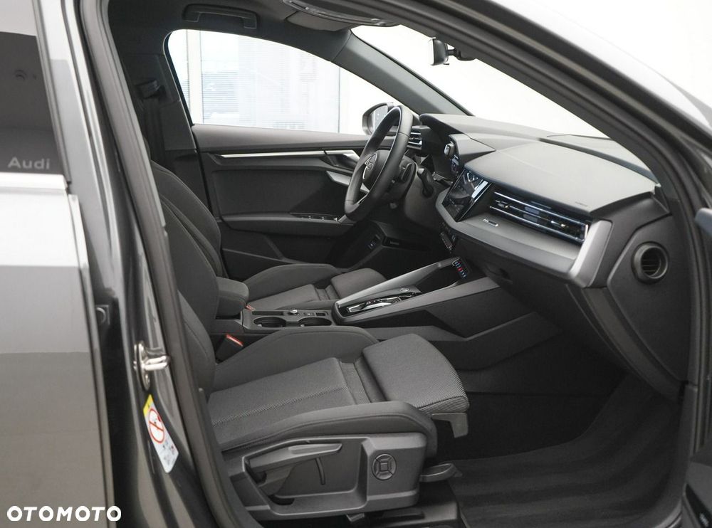 Audi A3 Sportback - 25