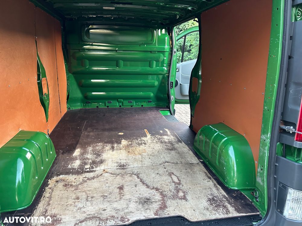 Renault Trafic - 23
