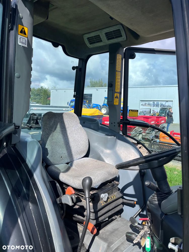New Holland TN75N - 13