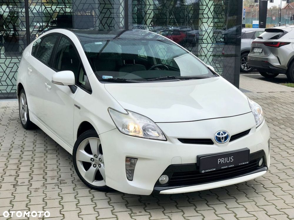 Toyota Prius 1.8 HSD Sol - 7