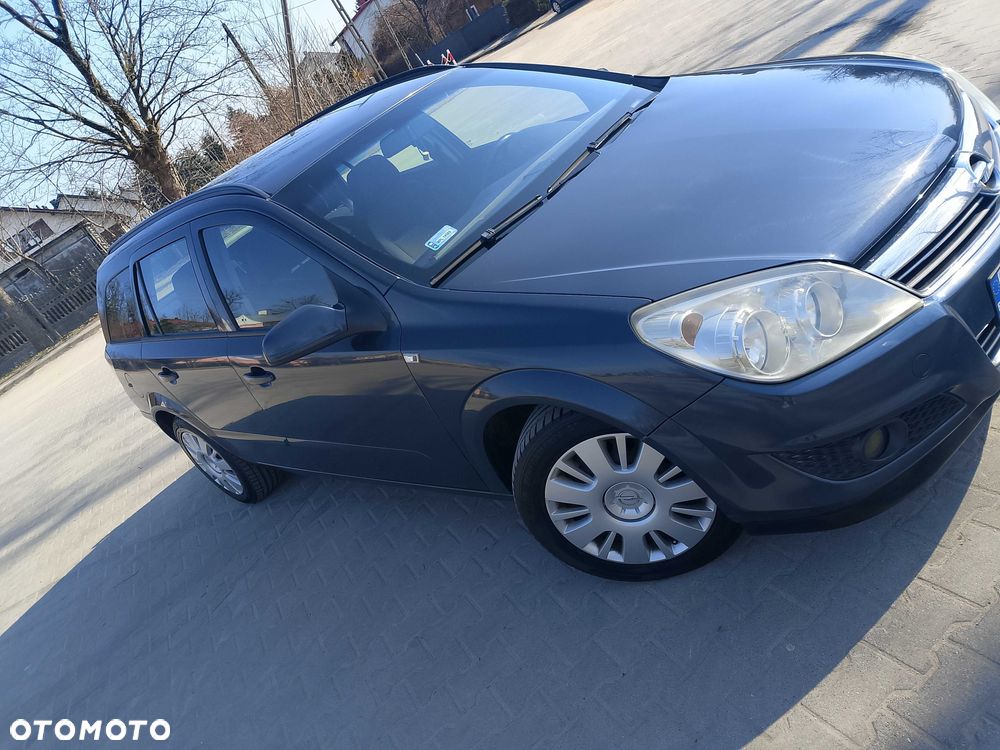 Opel Astra - 2
