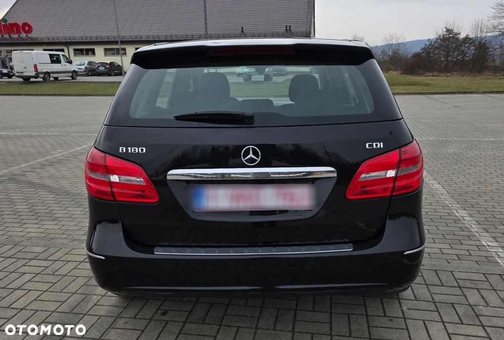 Mercedes-Benz Klasa B 180 CDI BlueEFFICIENCY Edition Style - 8