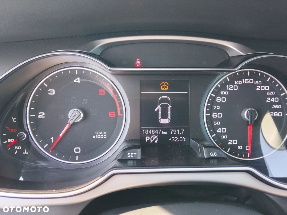Audi A4 Avant 2.0 TDI DPF multitronic Ambition - 9