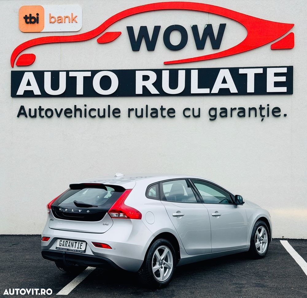 Volvo V40 D2 DRIVe Momentum - 4