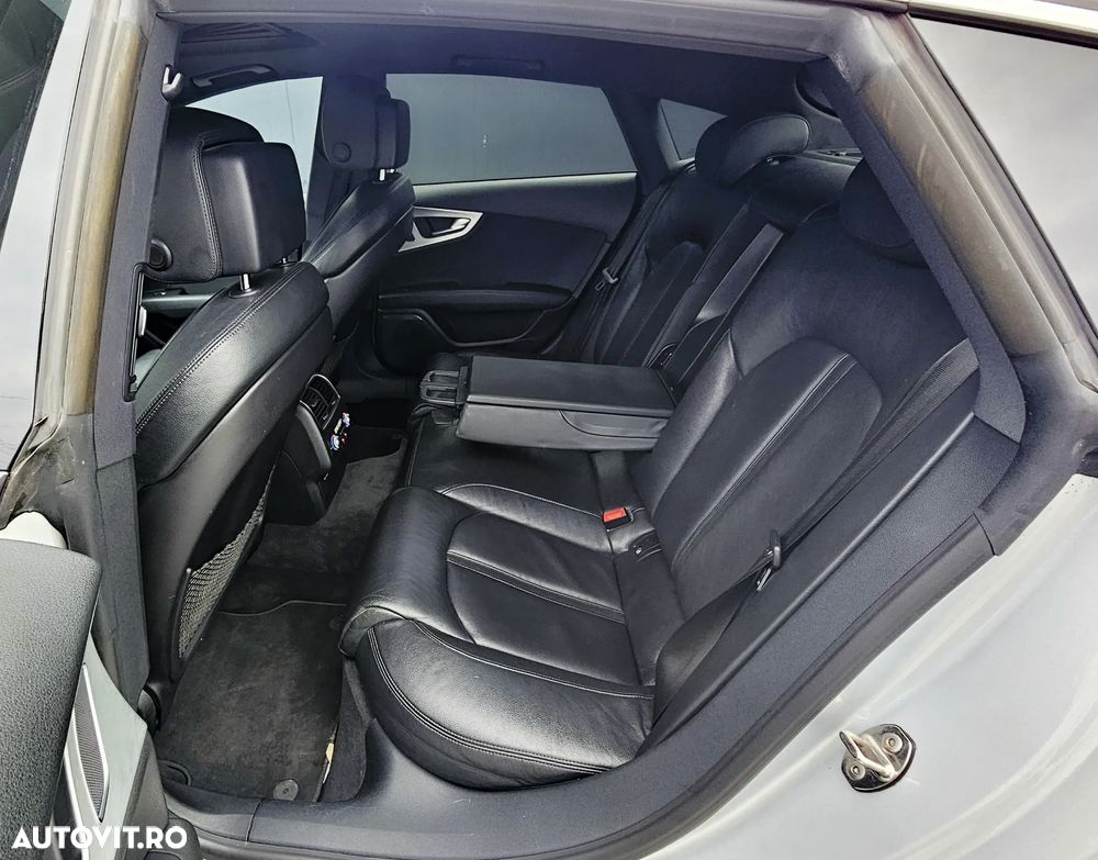 Audi A7 - 9