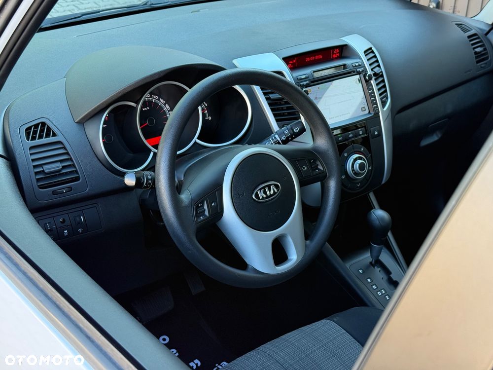 Kia Venga 1.6 M - 5