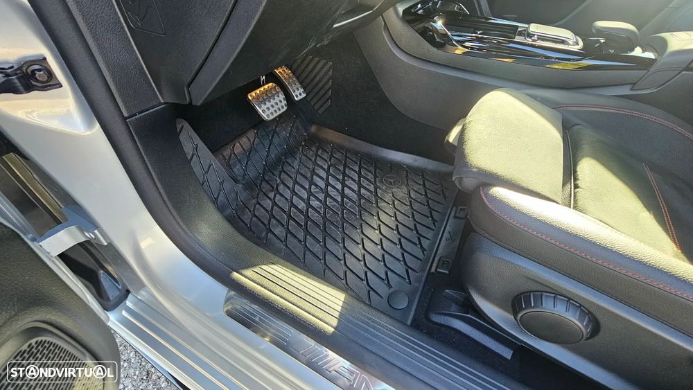 Mercedes-Benz A 45 AMG S 4Matic+ - 11