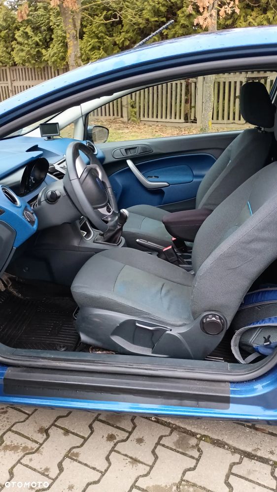 Ford Fiesta - 15