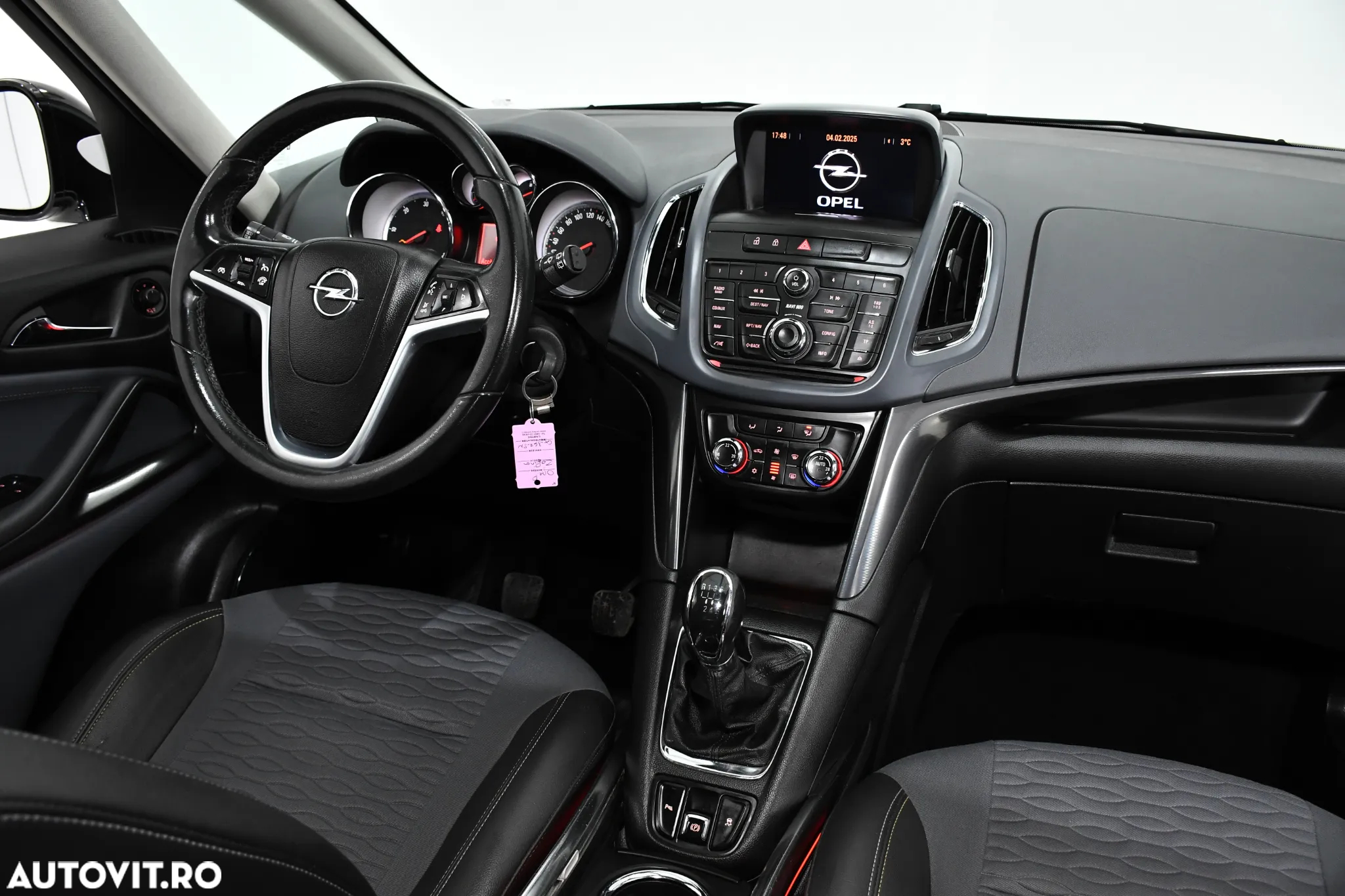 Opel Zafira Tourer 2.0 CDTI Innovation - 4