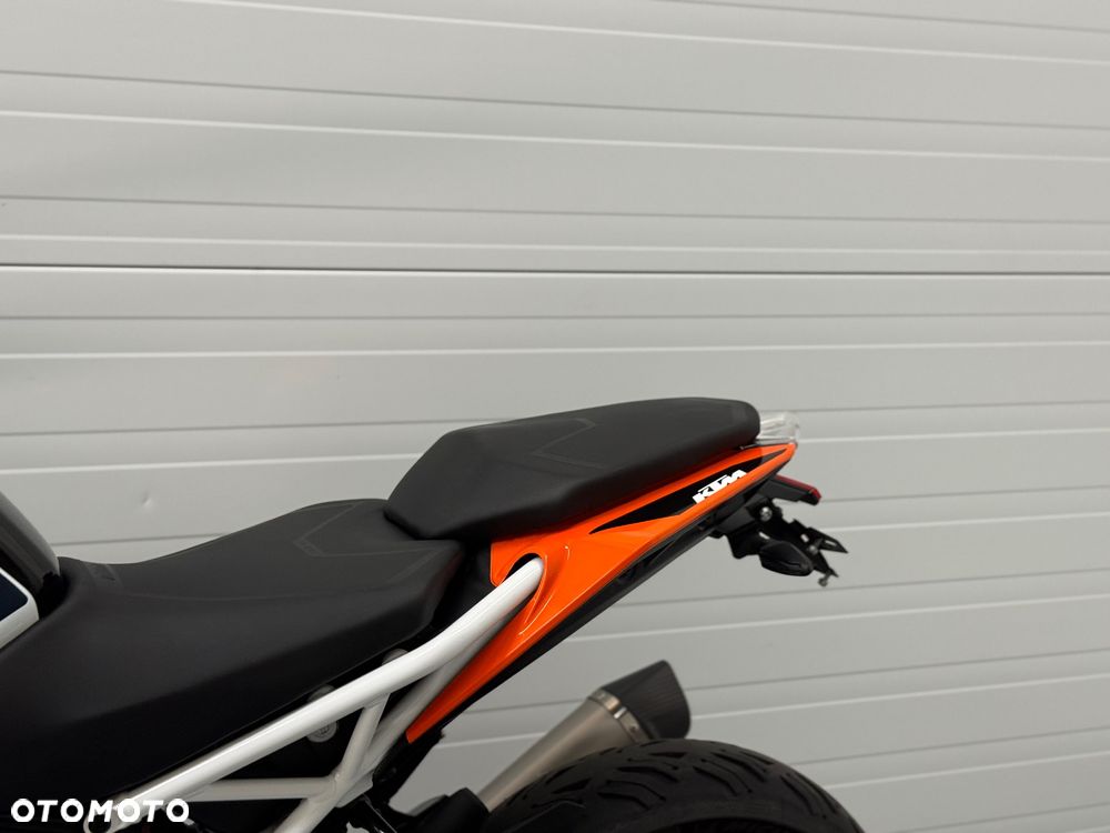 KTM Duke - 17