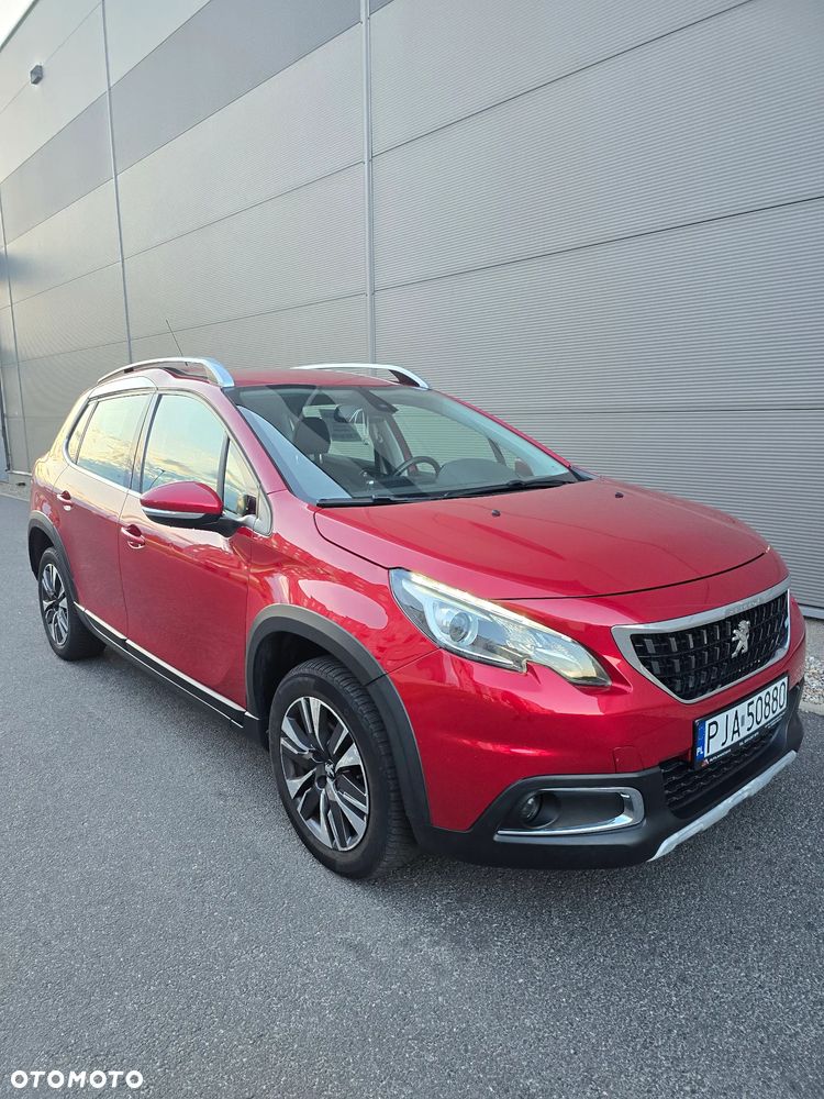 Peugeot 2008 1.2 Pure Tech GPF Signature S&S - 12