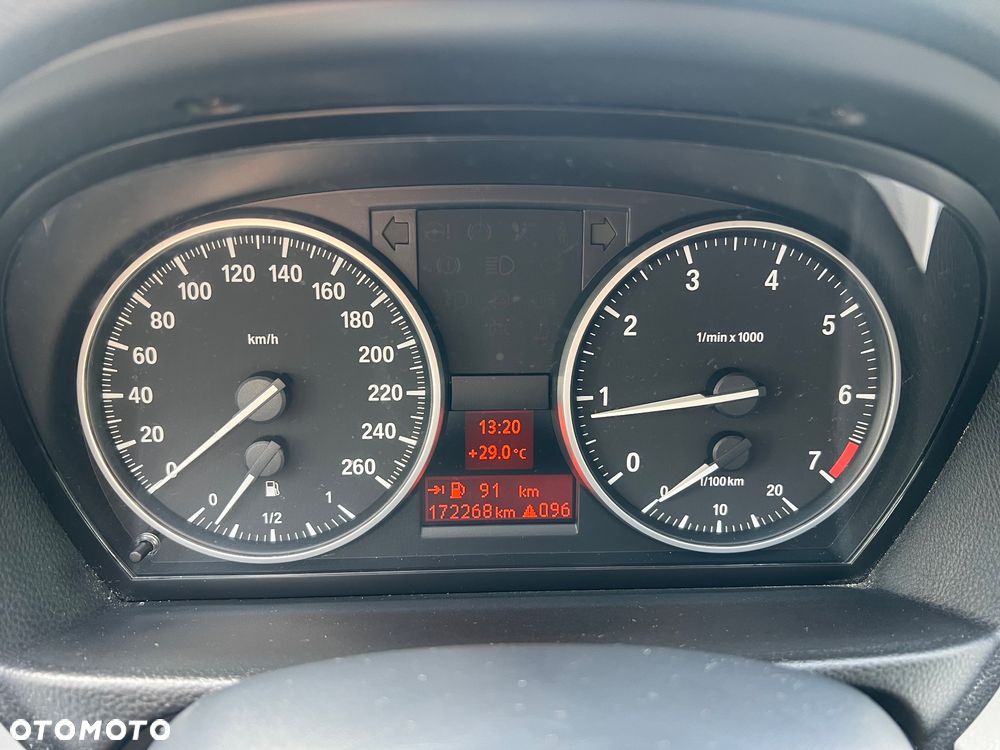 BMW Seria 3 318i Edition Lifestyle - 9