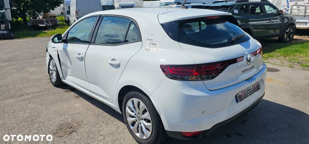 Renault Megane 1.5 dCi Energy Life EU6 - 9