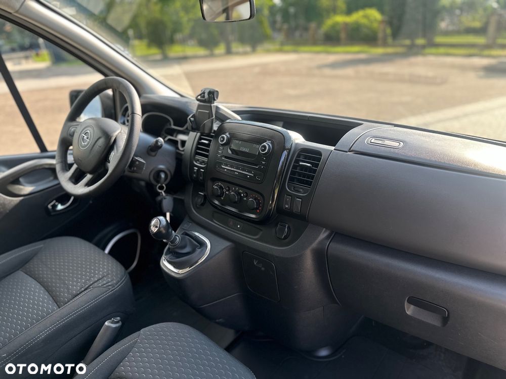 Opel Vivaro - 15