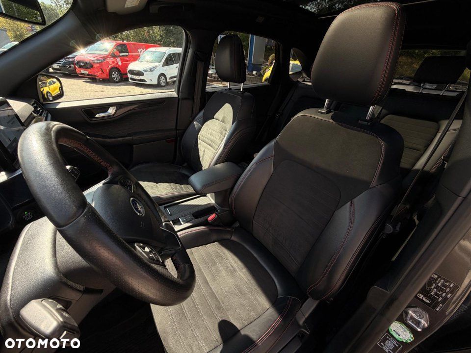 Ford Kuga - 17