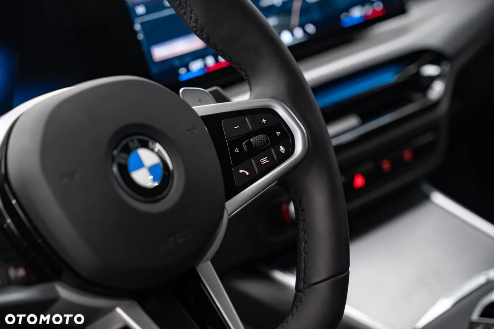 BMW Seria 3 320i M Sport - 24