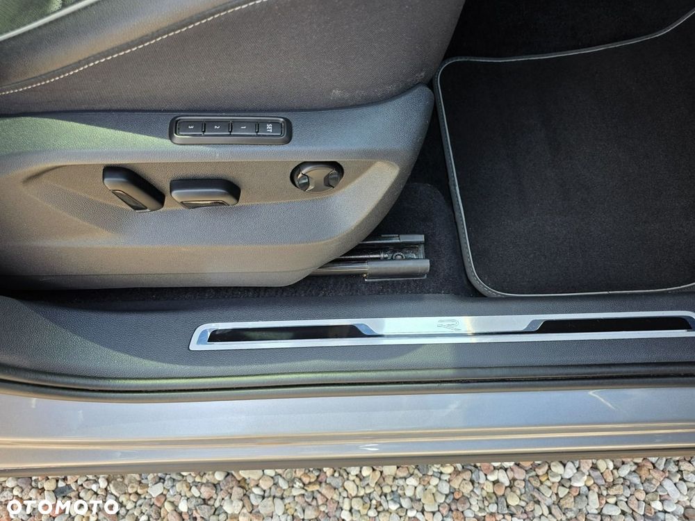 Volkswagen Tiguan Allspace 2.0 TDI R-Line DSG 7os - 15