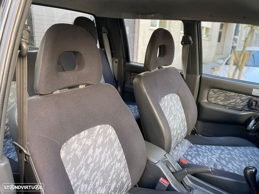 Mitsubishi L200 2.5 TD Strakar CD - 23