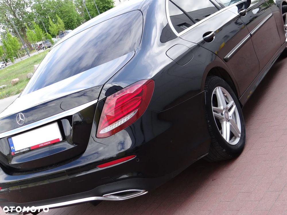 Mercedes-Benz Klasa E - 16