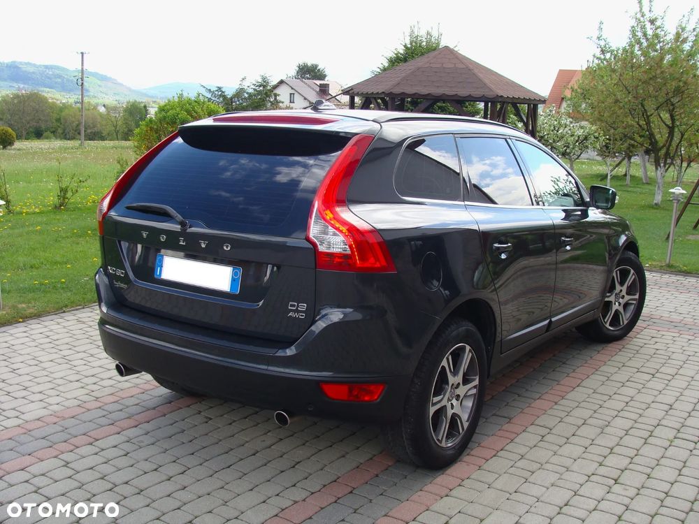 Volvo XC 60 D3 AWD Momentum - 6