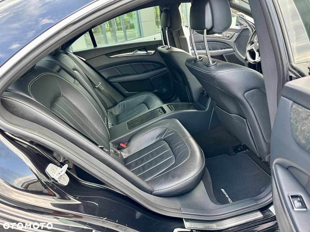 Mercedes-Benz CLS 350 CDI 4Matic 7G-TRONIC Edition 1 - 8