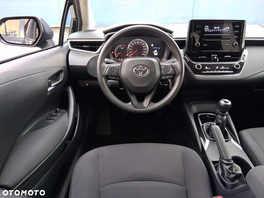 Toyota Corolla 1.6 Active - 12