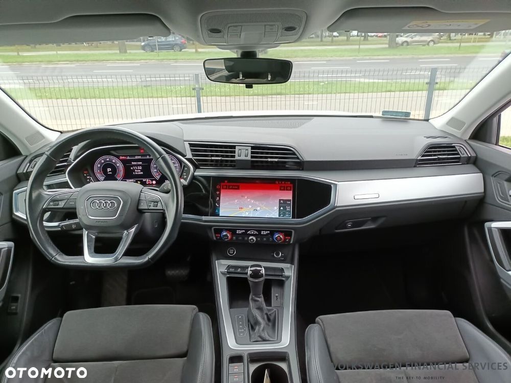 Audi Q3 Sportback - 8