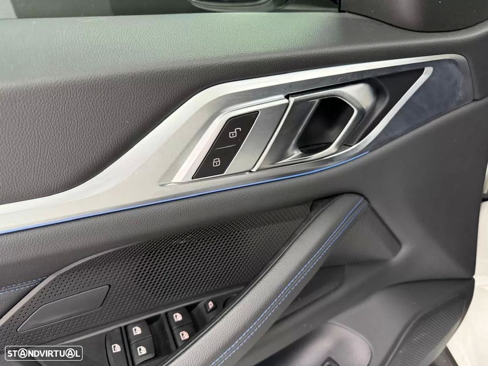 BMW i4 eDrive35 Pack Desportivo M - 13