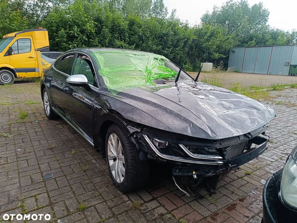 Volkswagen Arteon 2.0 TDI SCR Elegance - 16