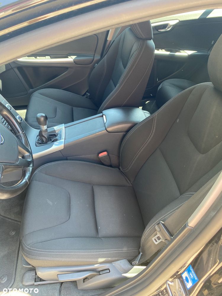 Volvo V60 D2 Edition - 23
