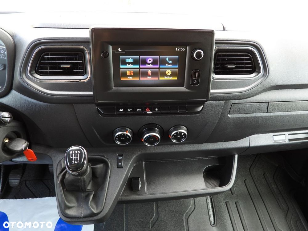 Renault MASTER KONTENER WINDA 8 PALET TEMPOMAT NAWIGACJA LEDY BLIŹNIACZE KOŁA KLIMATYZACJA  145KM - 33