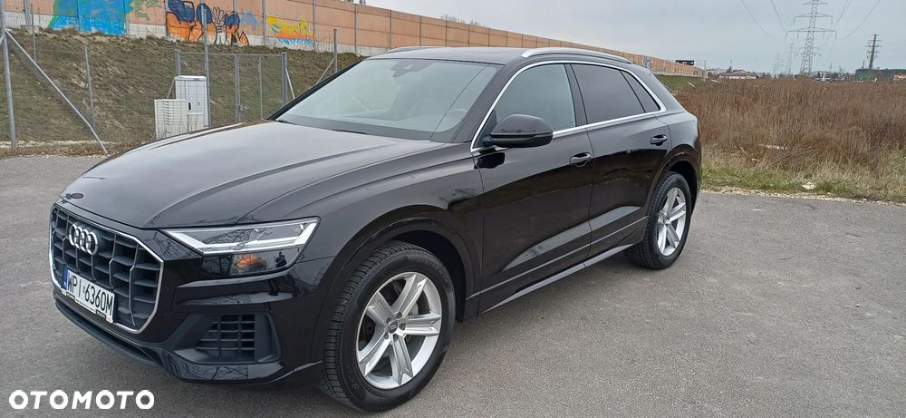 Audi Q8 - 2