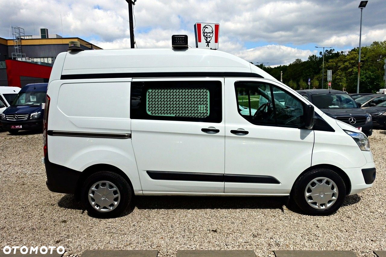 Ford Transit Custom - 8