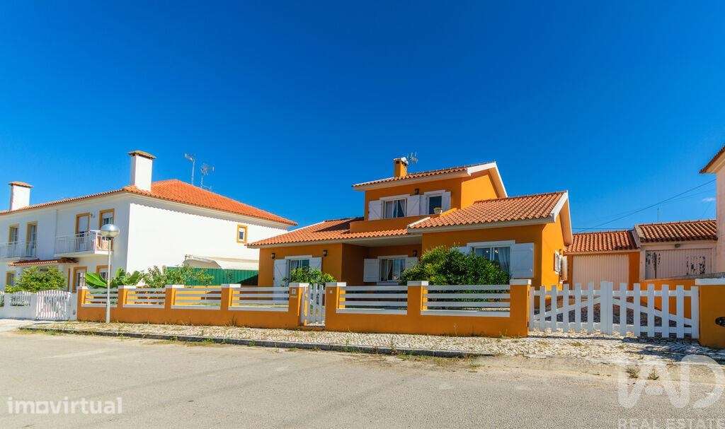 Casa / Villa T3 em Alfeizerão - Grande imagem: 2/39