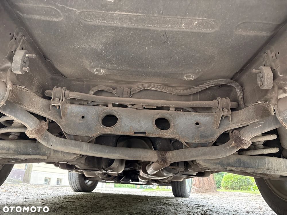 Chevrolet Captiva 2.2 2WD LS - 31