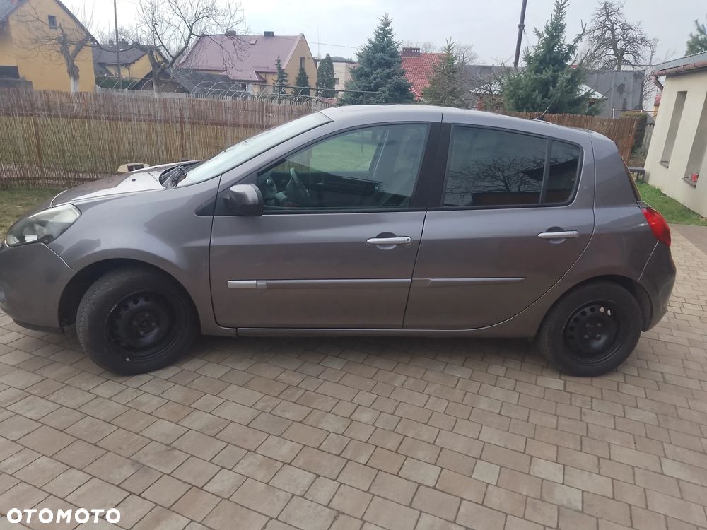 Renault Clio - 4