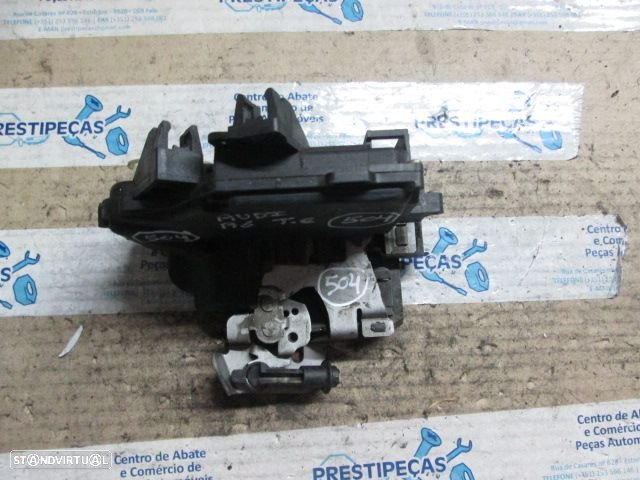 Fecho S/REF0504 AUDI A6 2001 TE ELETRICO - 2