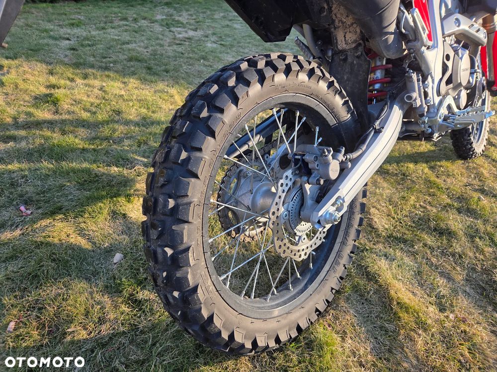 Honda CRF - 3