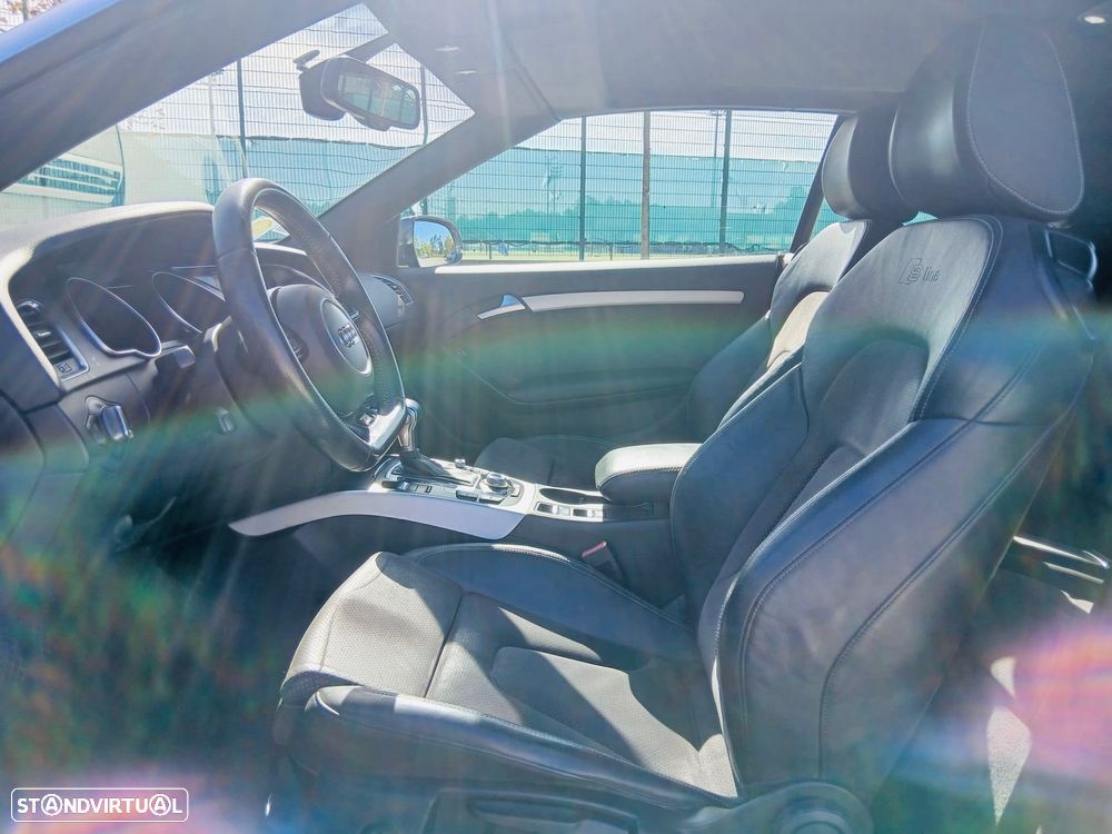 Audi A5 Cabrio 2.0 TDi Multitronic S-line - 26