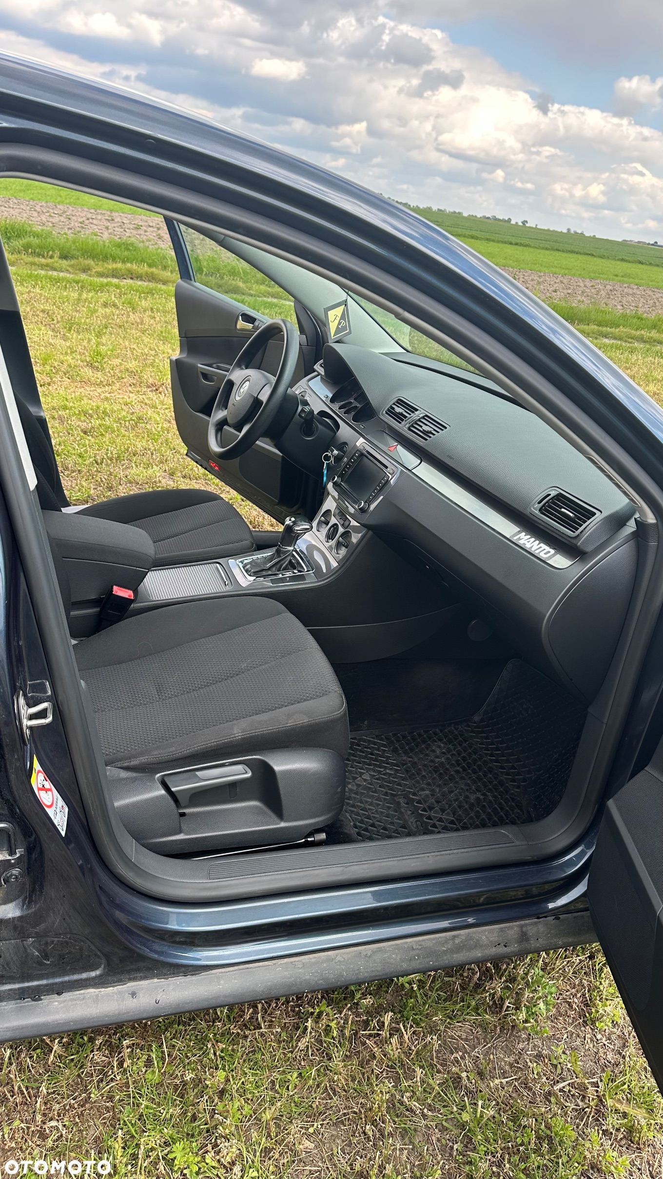 Volkswagen Passat 2.0 TDI Comfortline DSG - 9