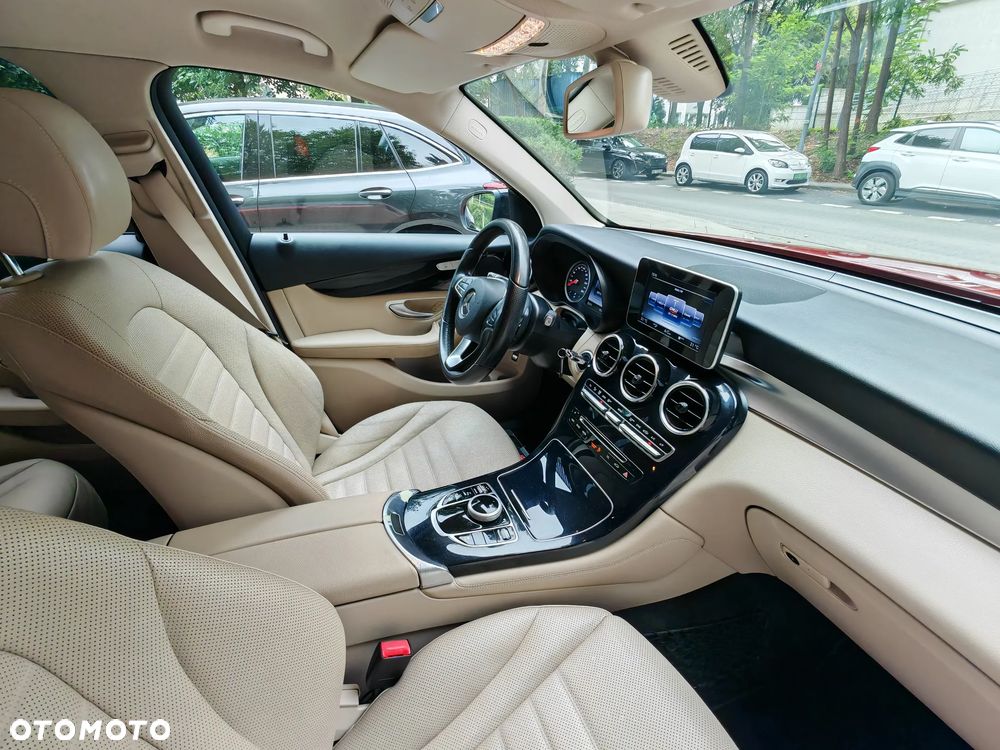Mercedes-Benz GLC 250 4-Matic - 18