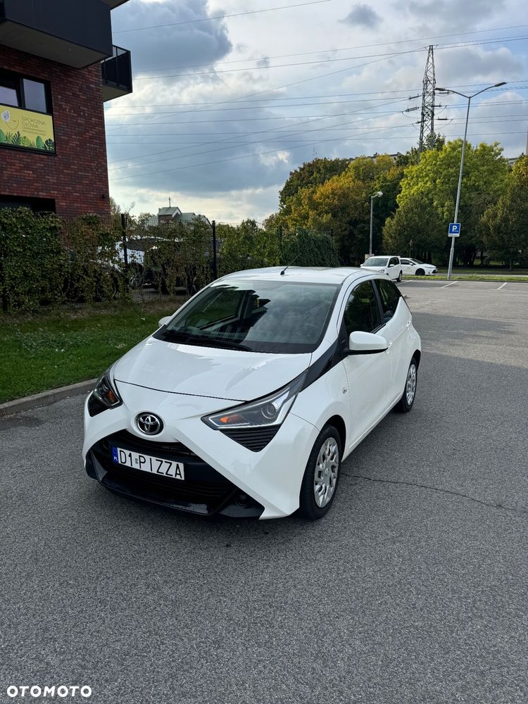 Toyota Aygo 1.0 VVT-i Color Edition - 1