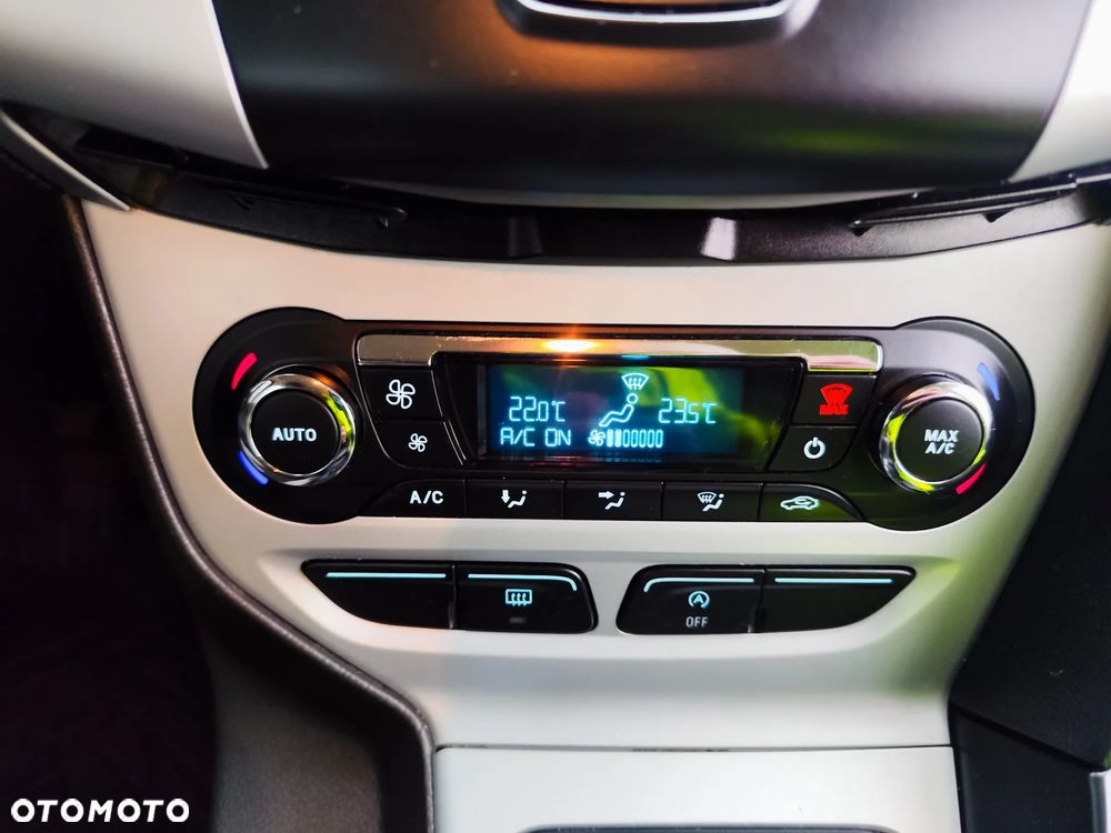 Ford Focus 1.0 EcoBoost Trend - 21