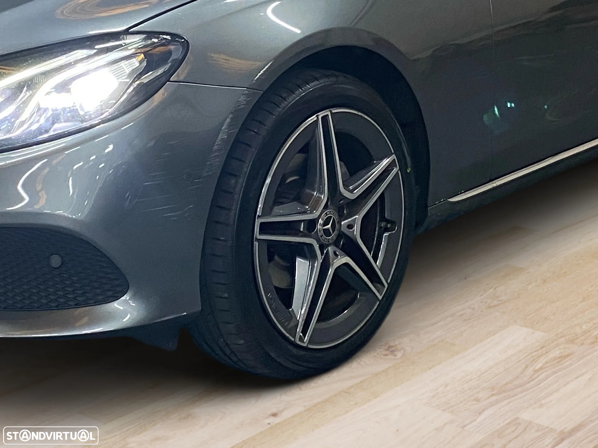 Mercedes-Benz E 220 d Exclusive Line - 8