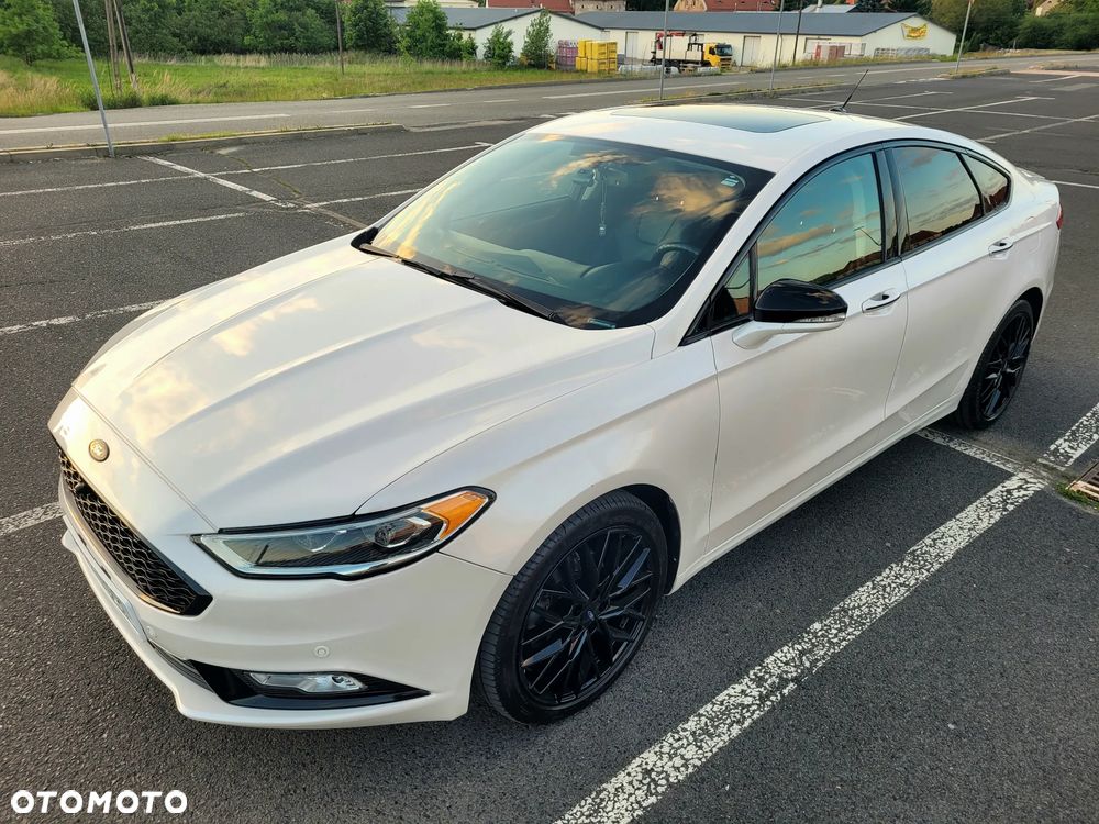 Ford Fusion - 5